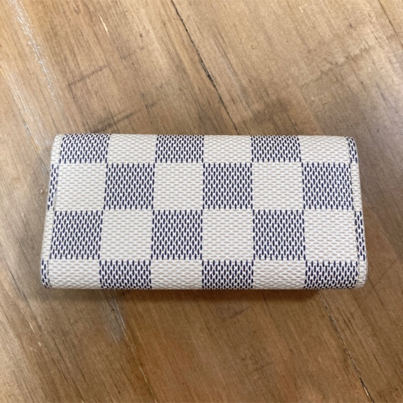 Louis Vuitton N60386  4 KEY HOLDER - Picture 9 of 10